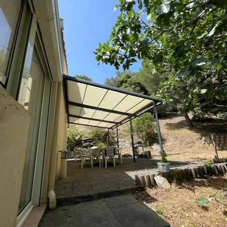 Palies House - Piscine & Nature A Dom wakacyjny *